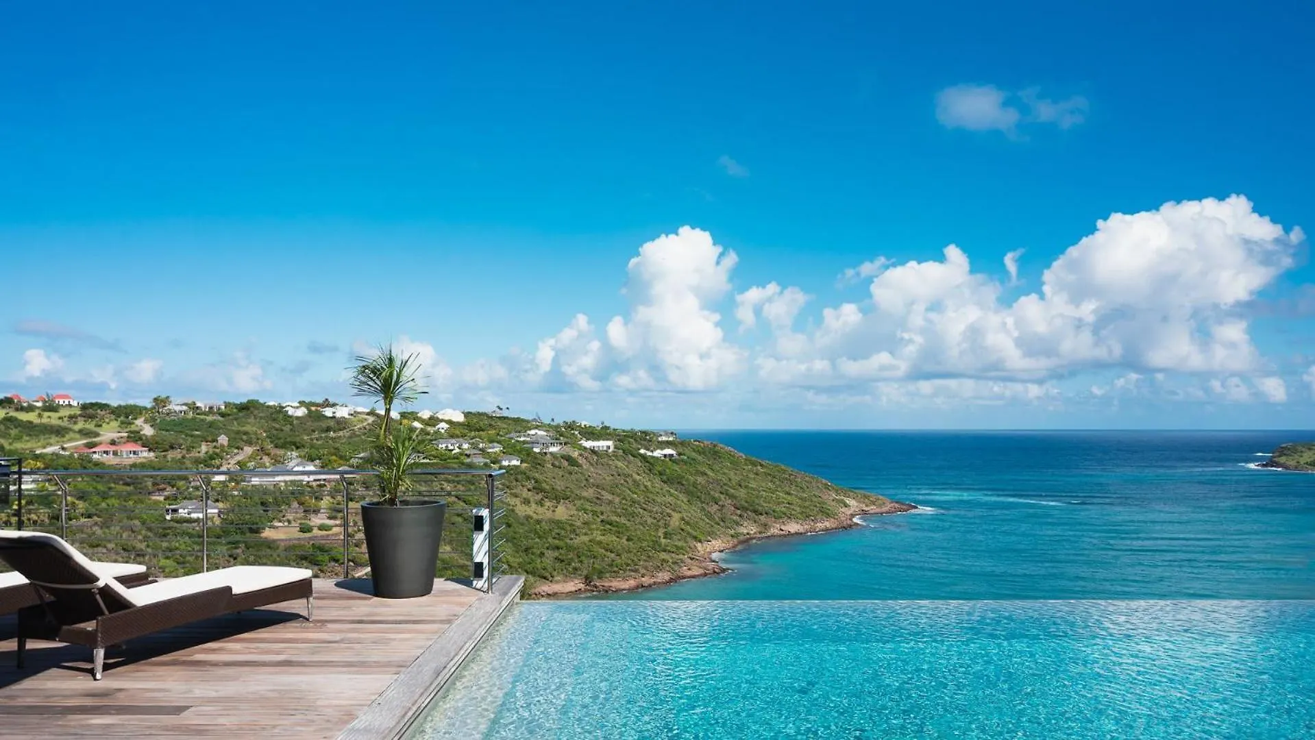 Prestigious Villa With Inspired Architecture Marigot